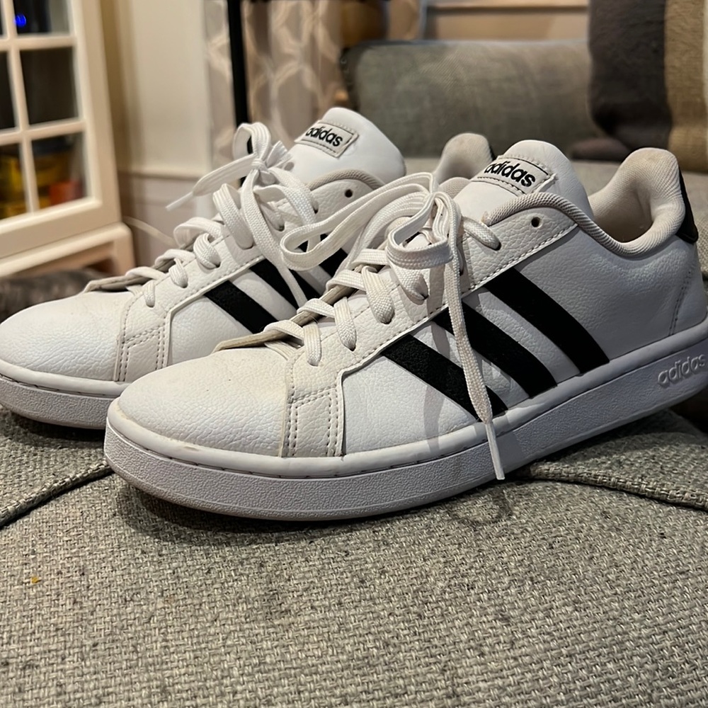 Adidas Grand Court 2.0 Sneakers